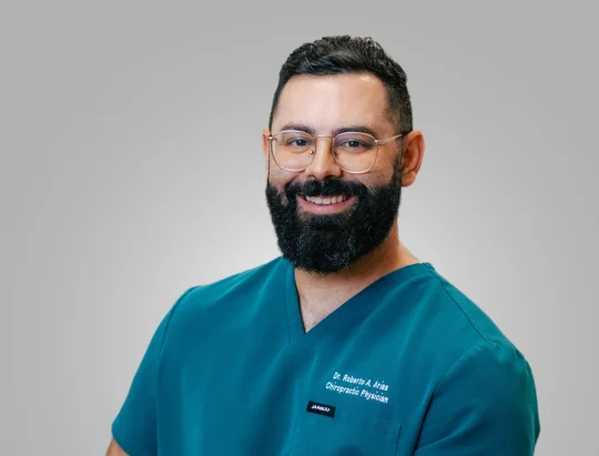 Chiropractor Kissimmee FL Doctor Robert Arias Jr